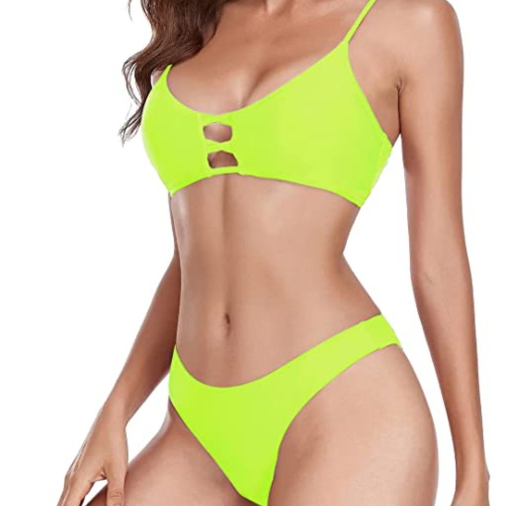 RELLECIGA Strappy Triangle Bikini
